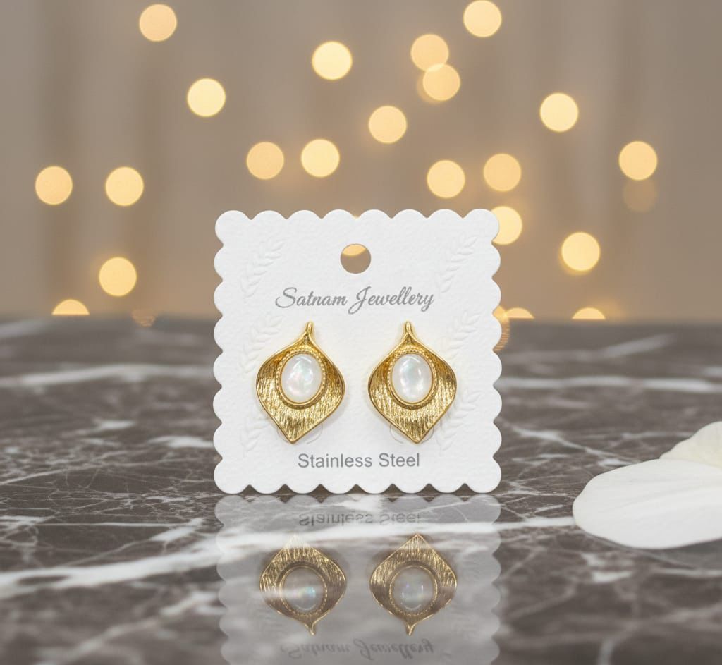 Golden Pearl Aura Earrings